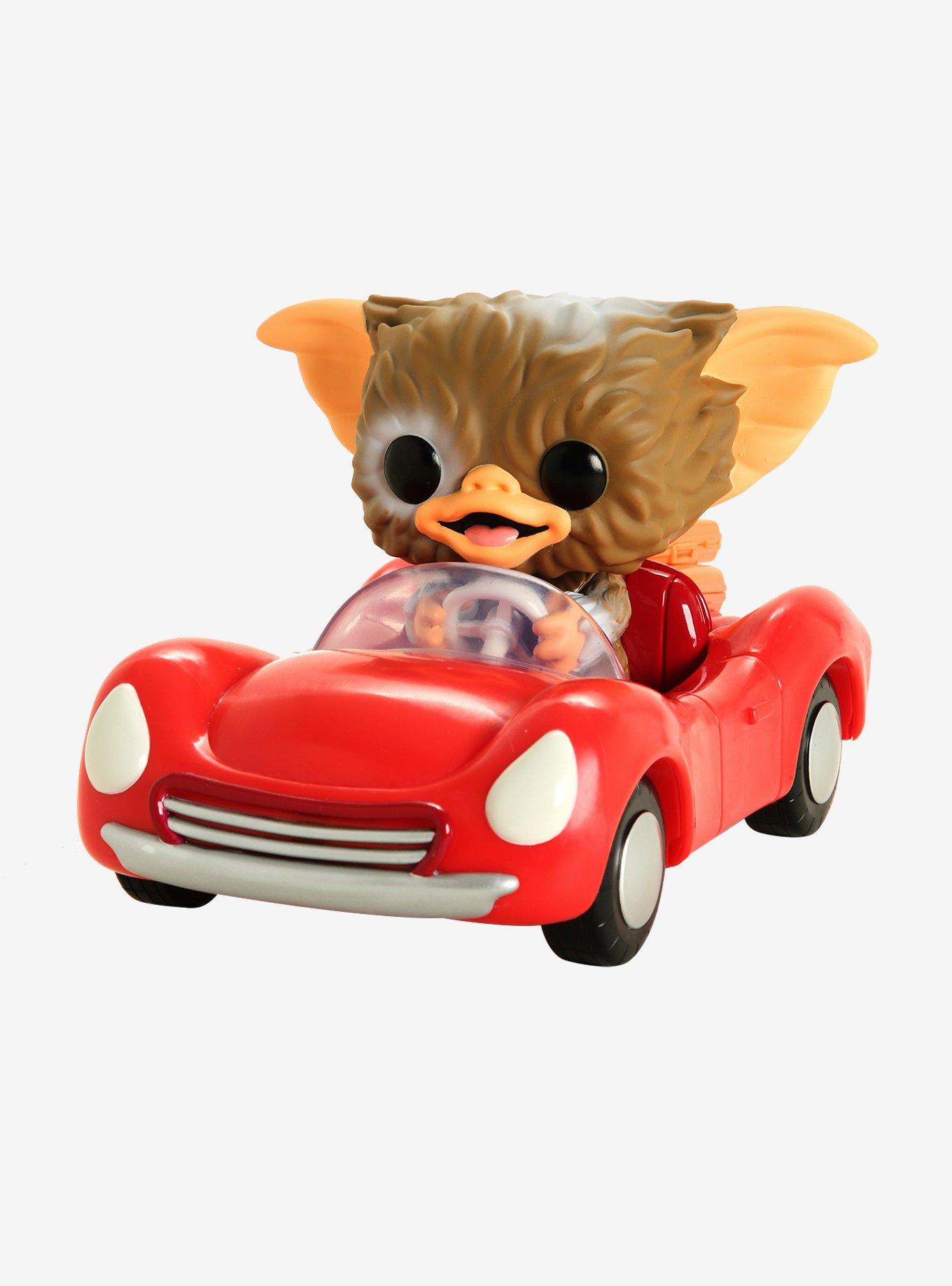 Amazon.com: Funko POP! Rides: Gremlins - Gizmo in Red Car