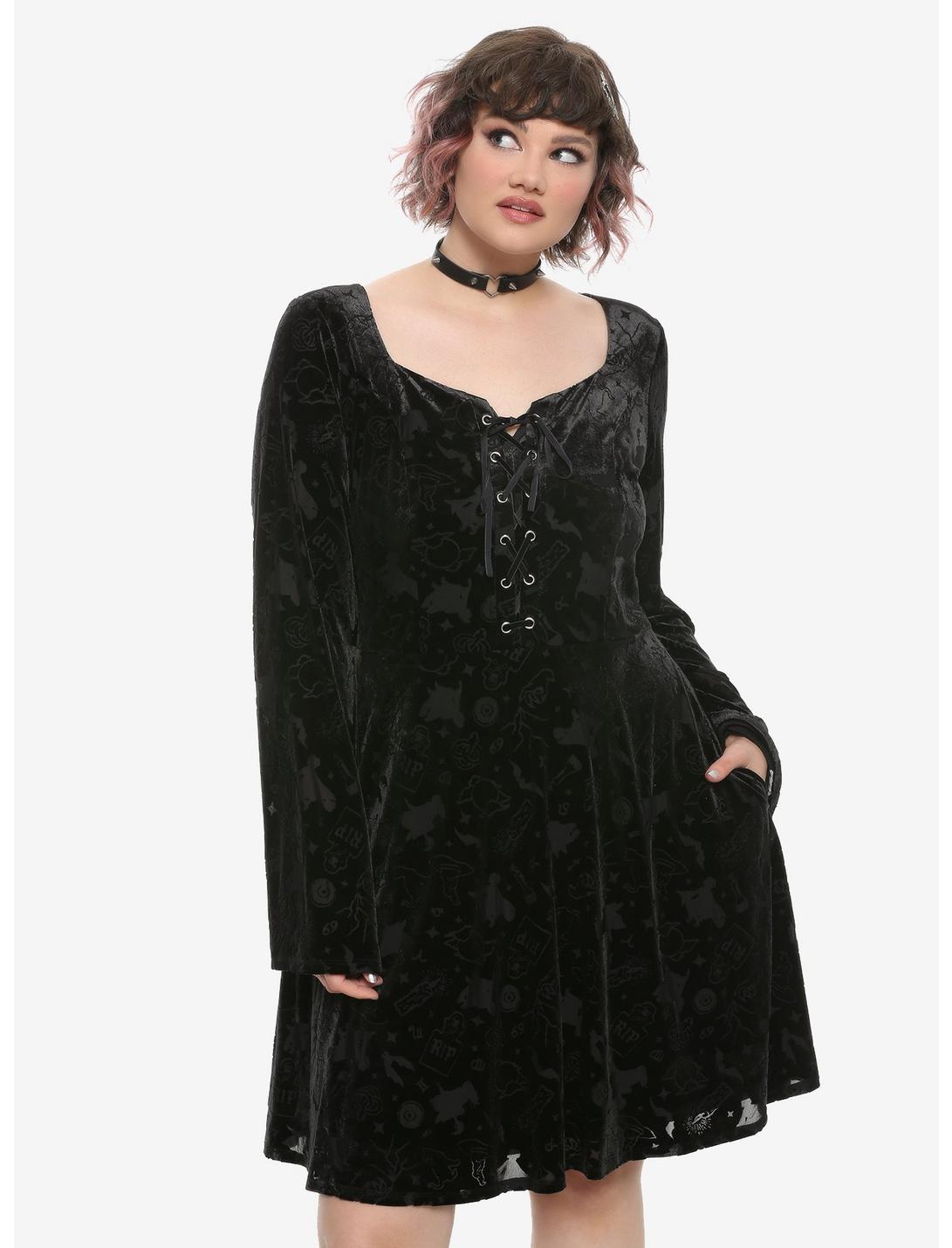 Her Universe Disney Hocus Pocus Icon Velvet Bell Sleeve Dress Plus Size, BLACK, hi-res
