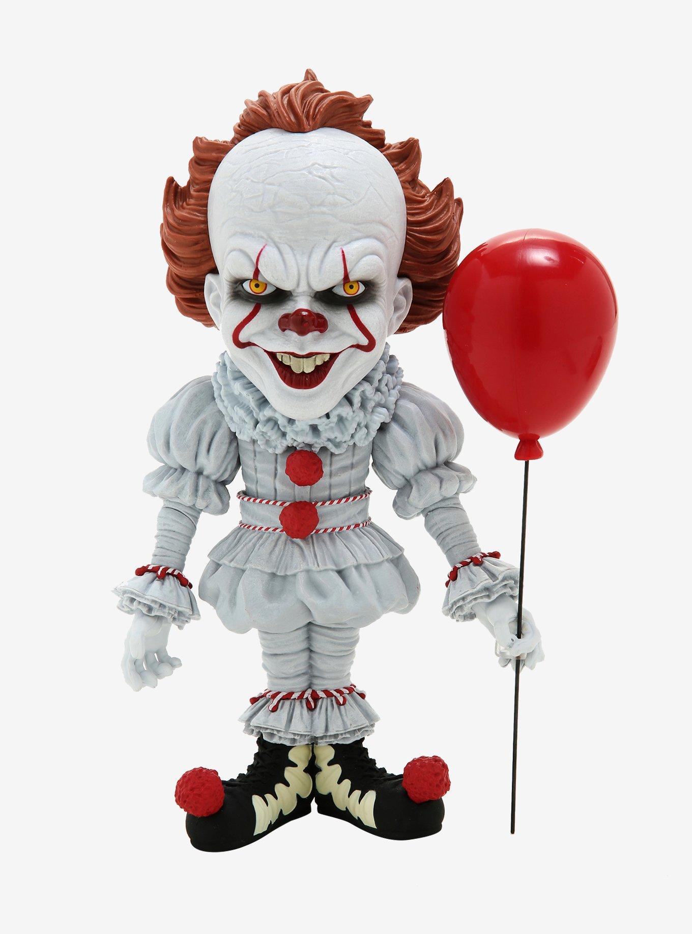 IT Pennywise Mezco Designer Series Deluxe Action Figure, , hi-res