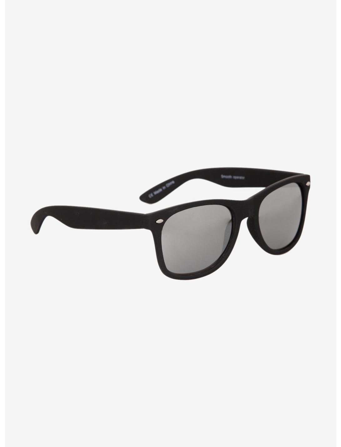 Black Smooth Touch Mirror Retro Sunglasses, , hi-res