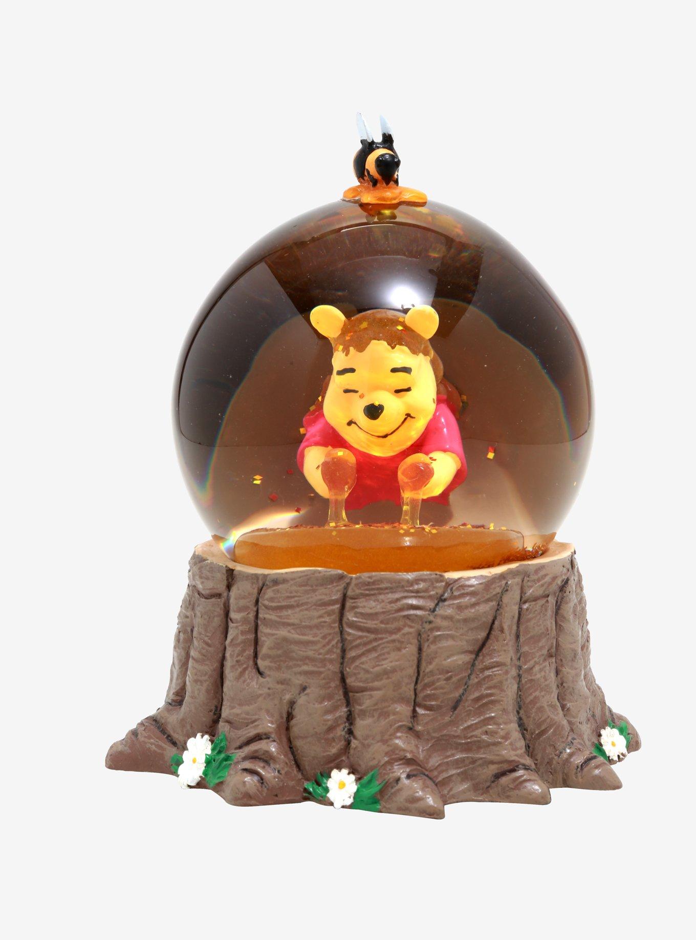 precious moments winnie the pooh snow globe