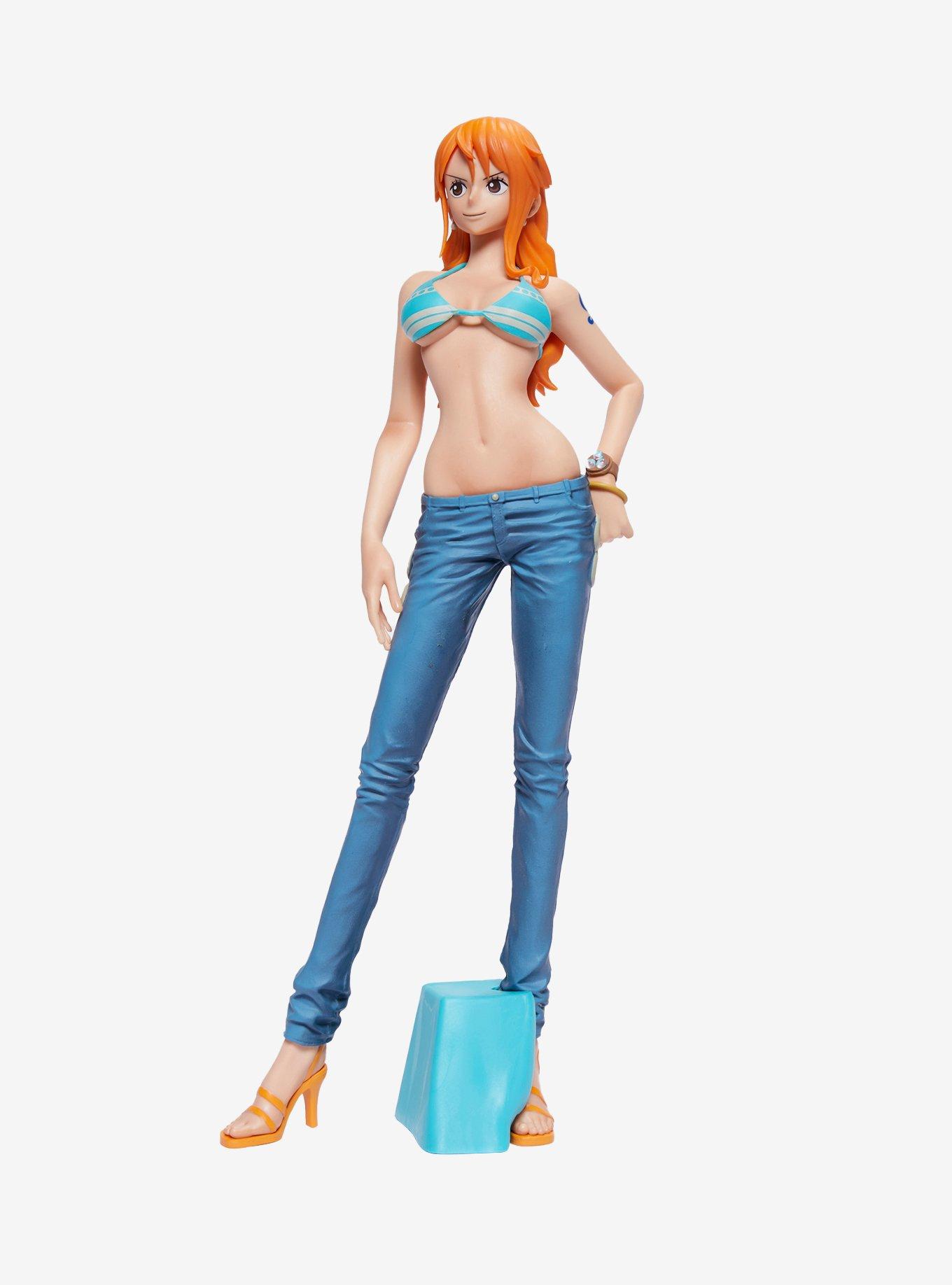 Nami: 28 cm Ban Presto Grandista statuetta e 1 O n e Piec e Bundle di carte da trading (39950