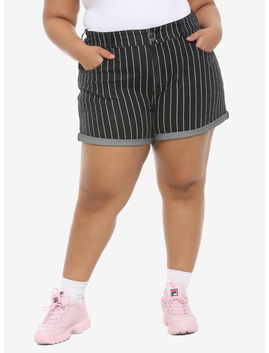 HT Denim Washed Black & White Stripe Mom Shorts Plus Size, PINSTRIPE, hi-res