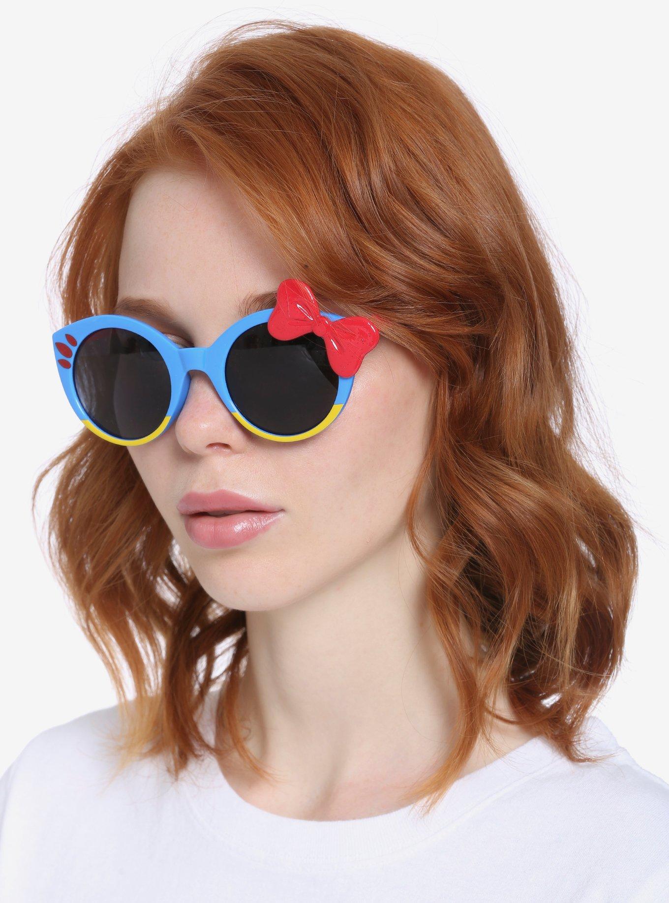 Disney Snow White And The Seven Dwarfs Snow White Sunglasses, , hi-res