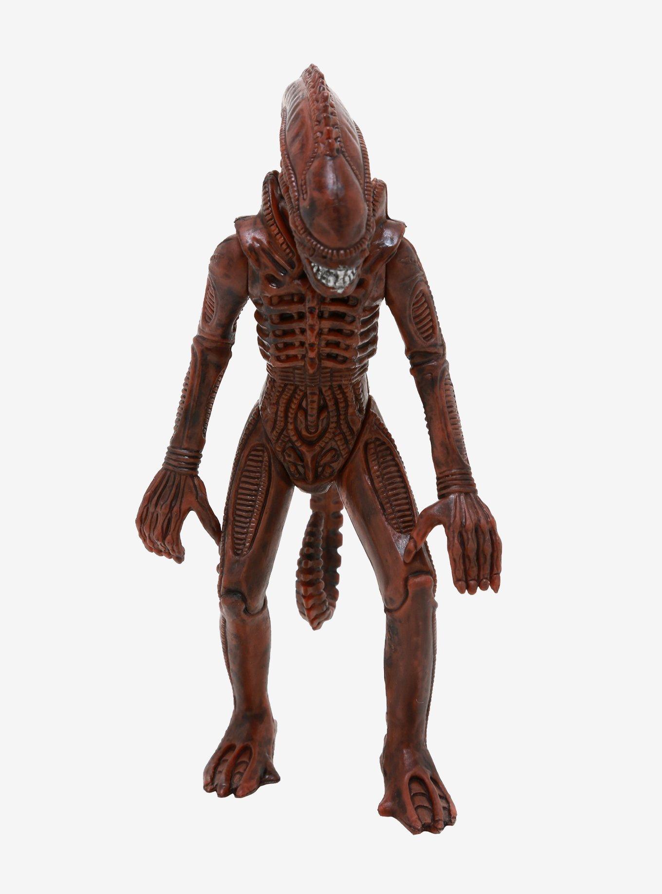 Super7 ReAction Aliens Alien Warrior Dusk Collectible Action Figure, , hi-res