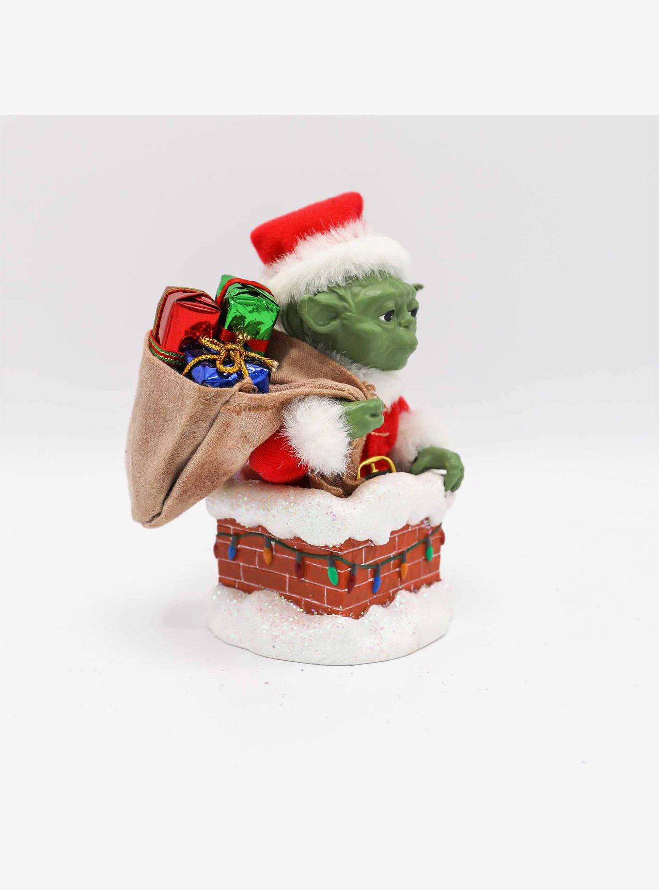 Star Wars Yoda In Chimney Table Piece