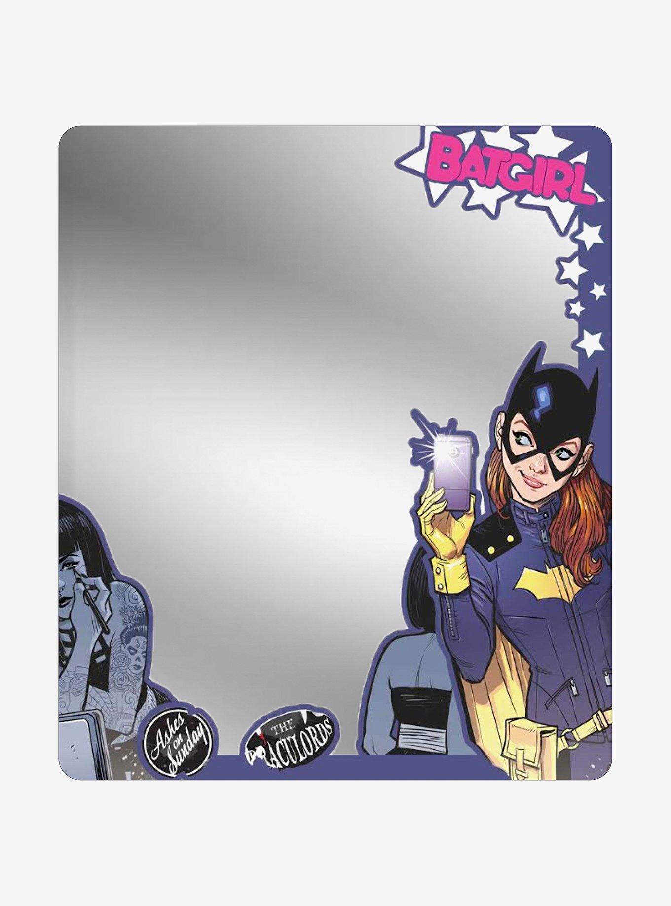 Universe Comics  CB4585 Batgirl #15 the new 52 D.C