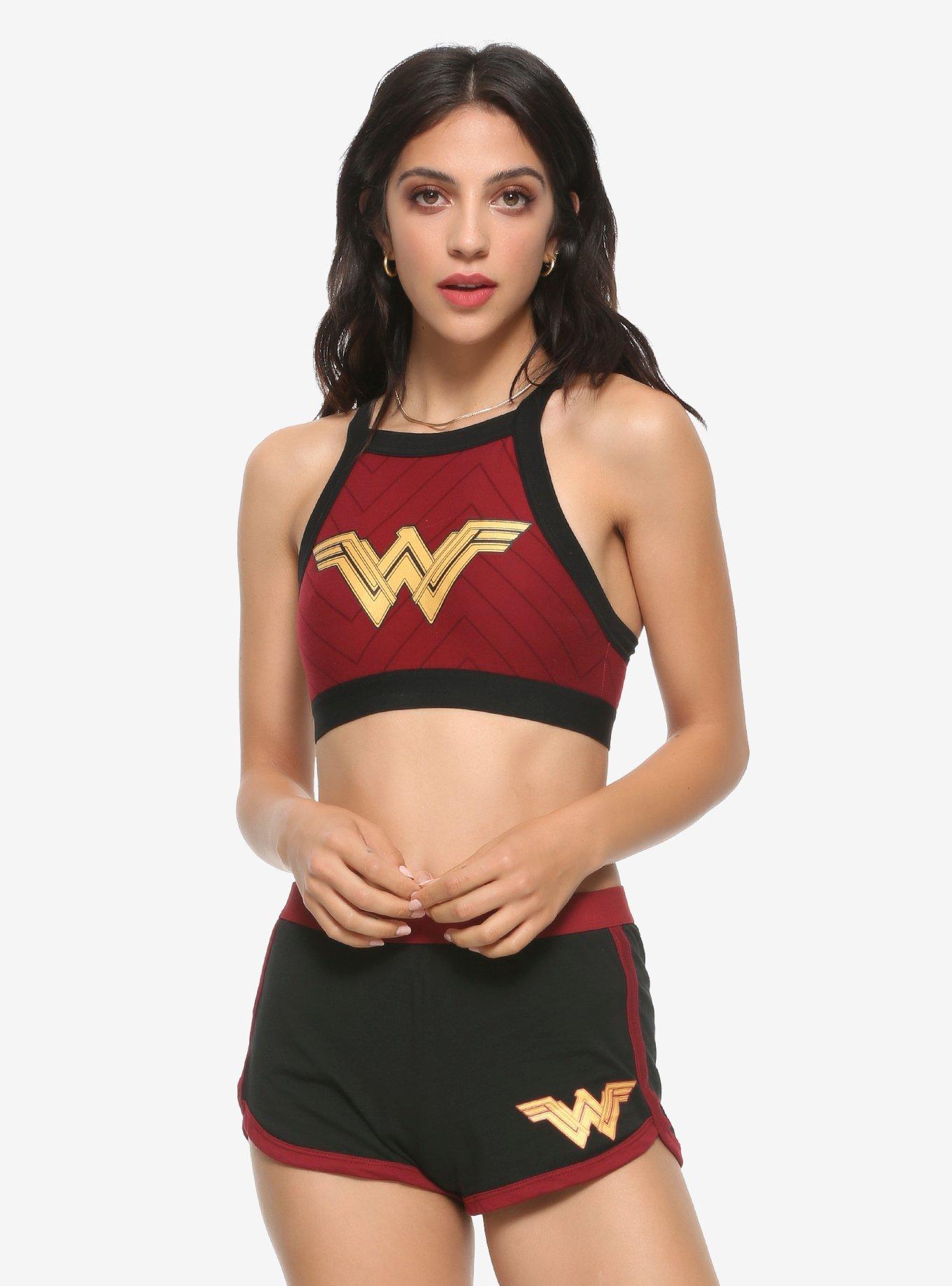 DC Comics Wonder Woman Gold Logo Girls Sport Set