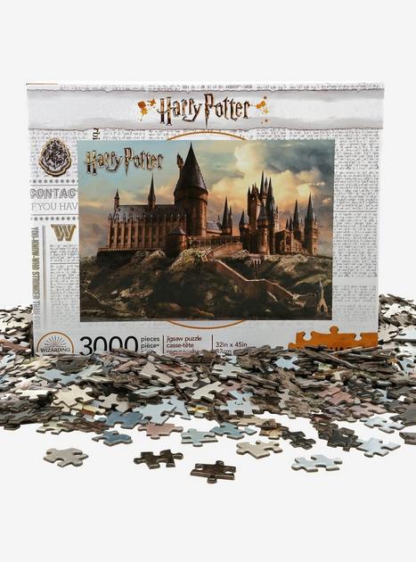 Harry Potter Hogwarts Castle 3000 Piece Puzzle | BoxLunch