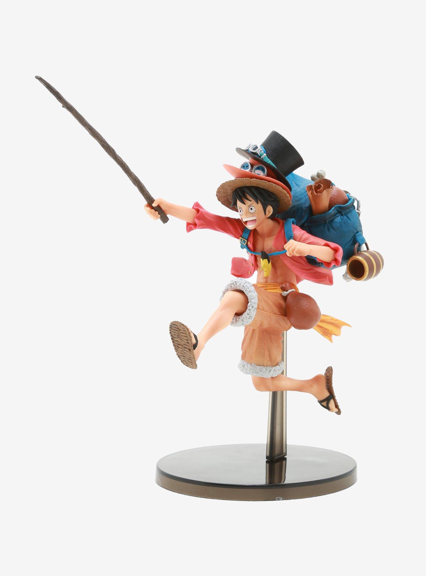 Banpresto One Piece Three Brothers Monkey D. Luffy Figure, , hi-res