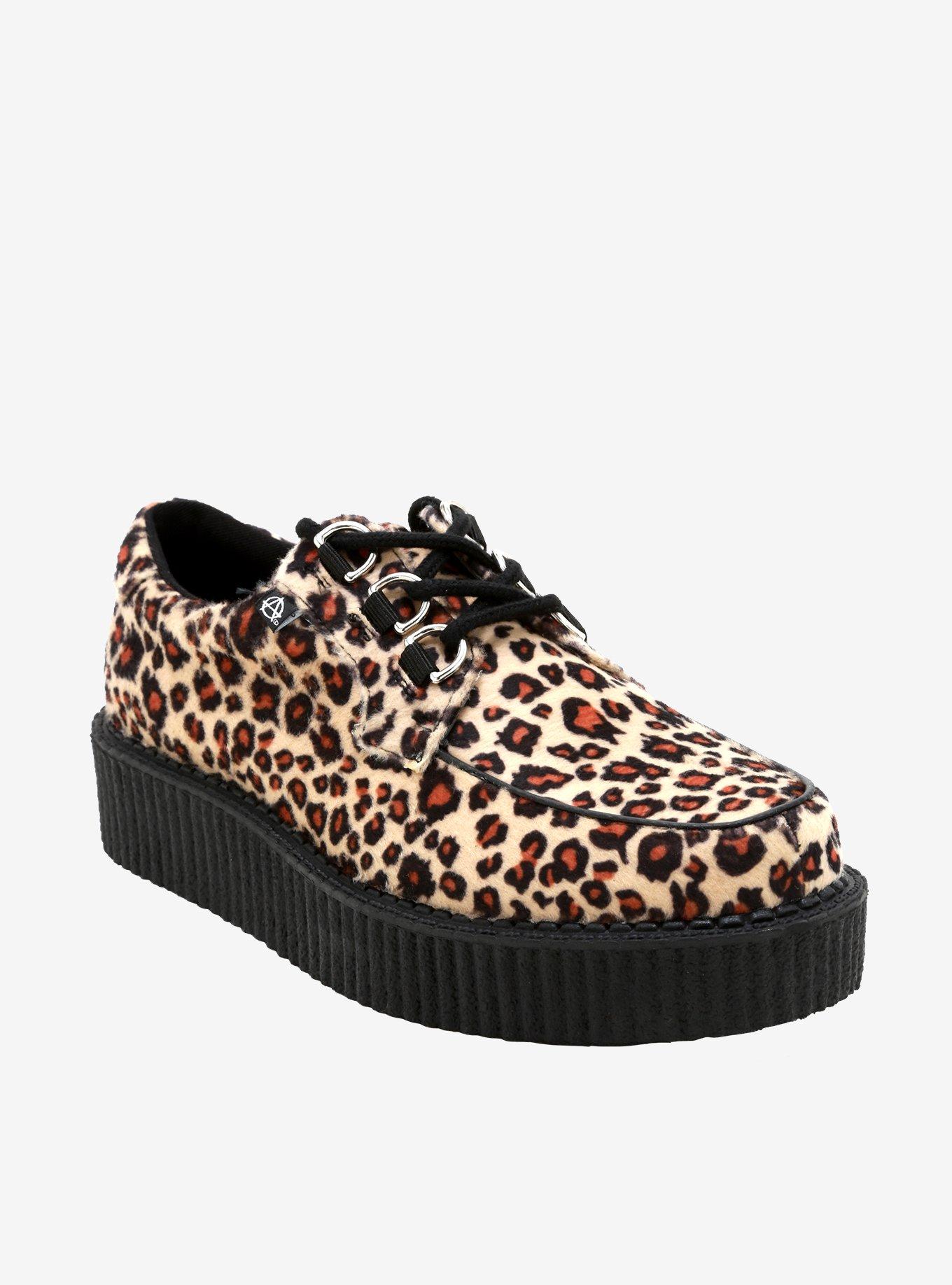 Tuk sales cheetah creepers