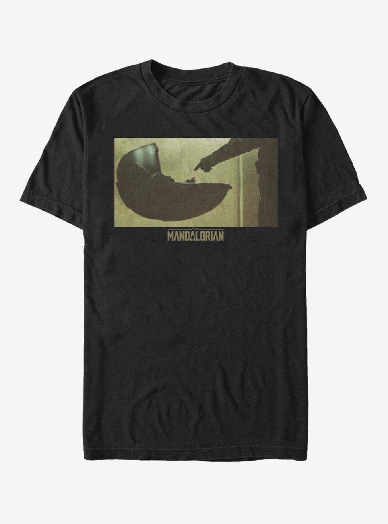 Star Wars The Mandalorian The Child The Touch Close Up T-Shirt, , hi-res
