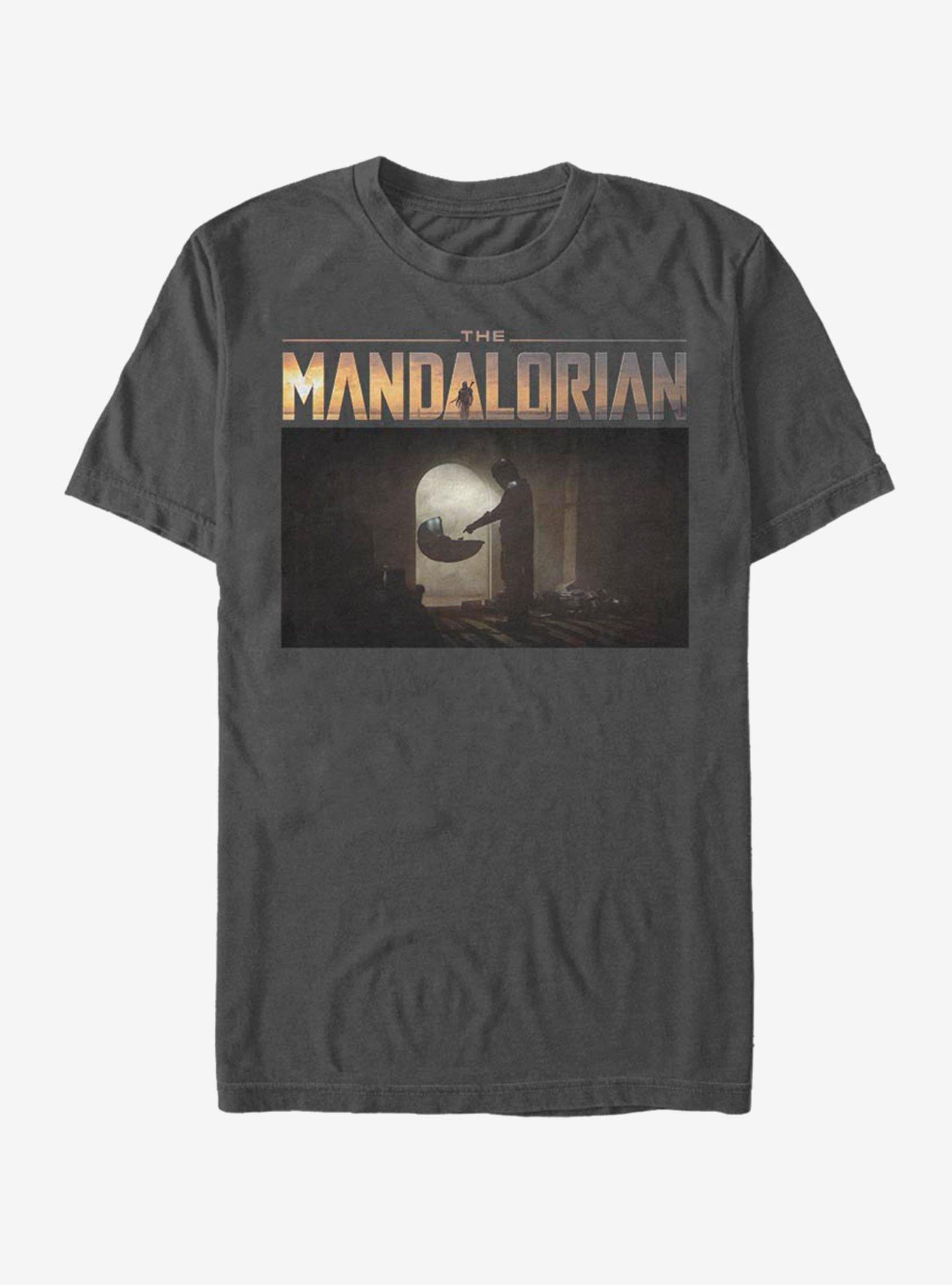 The Mandalorian Logo Scene T-Shirt, CHARCOAL, hi-res