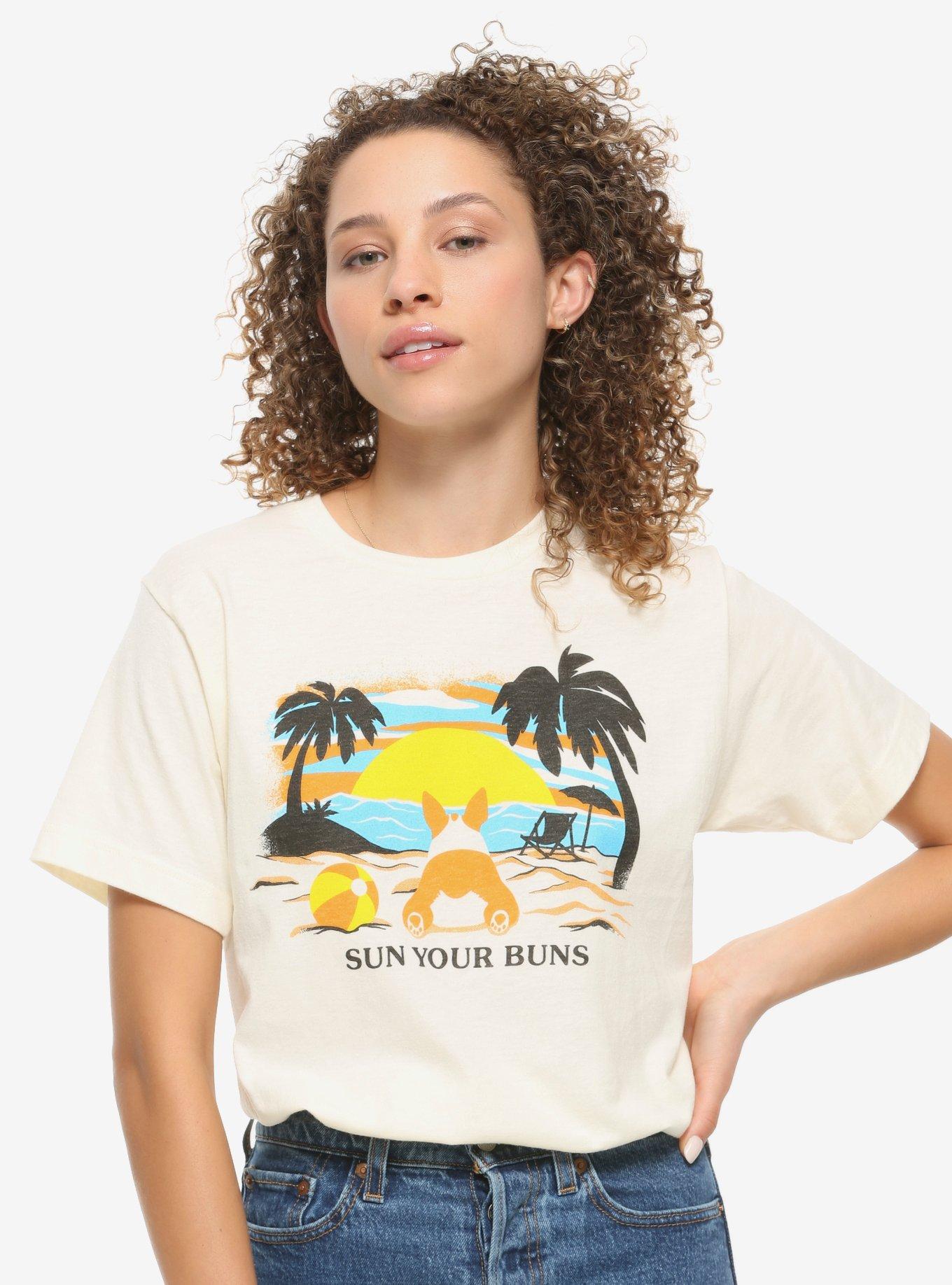 Sun Your Buns Corgi Women's T-Shirt - BoxLunch Exclusive | BoxLunch