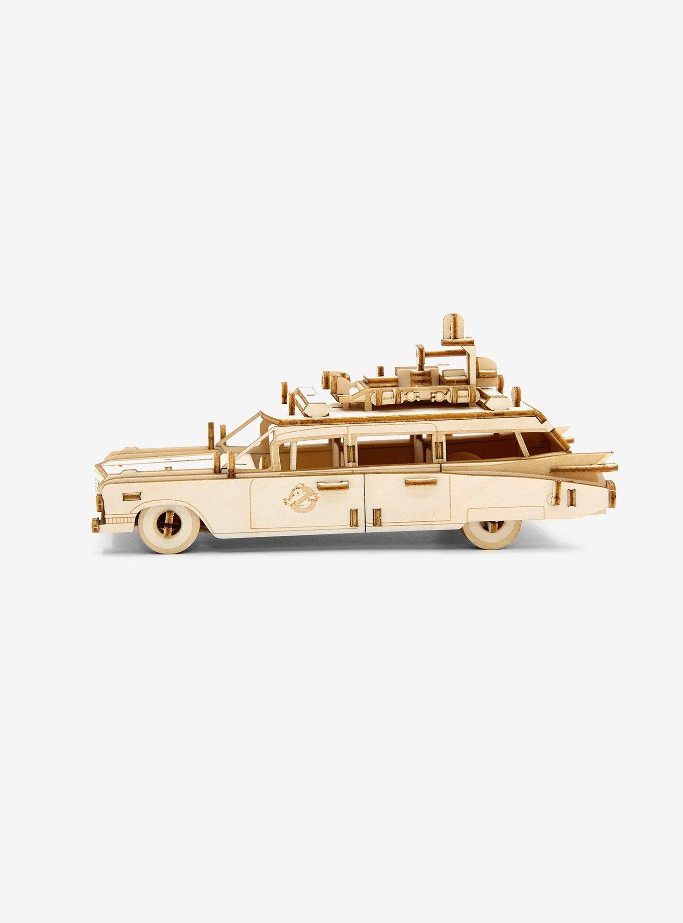 IncrediBuilds Ghostbusters Ecto-1 Book & 3D Wood Model Kit, , hi-res