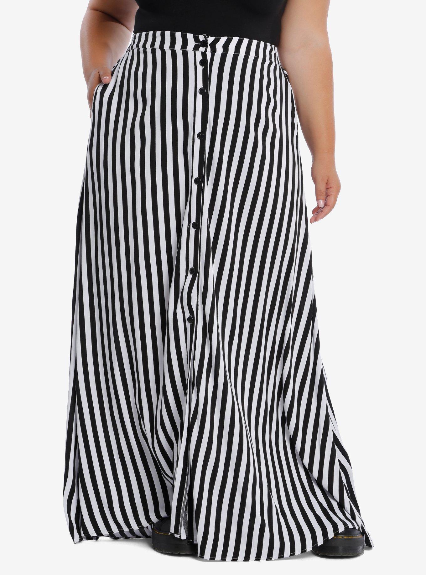 Black and white striped skirt store plus size