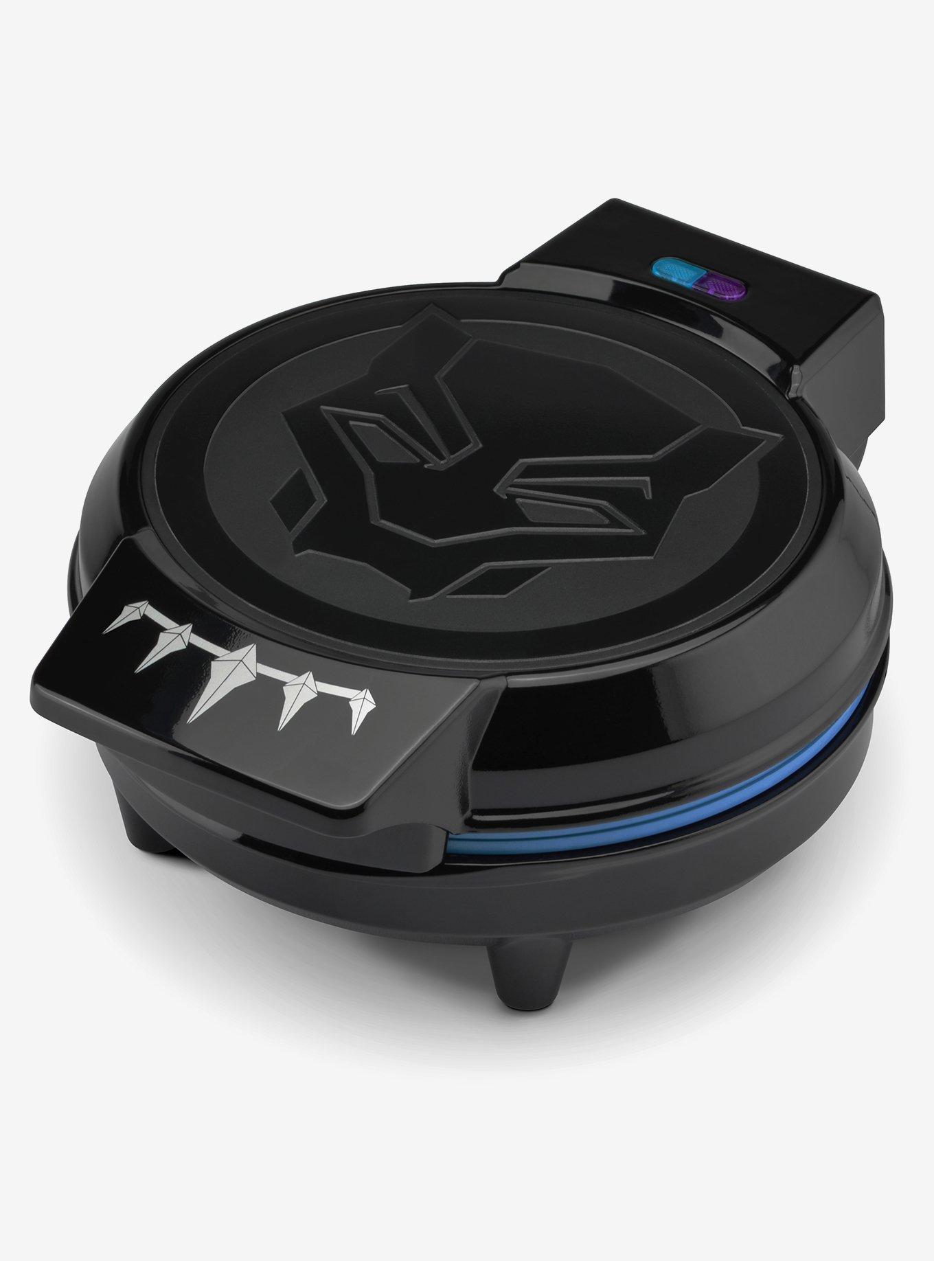 Marvel Black Panther Round Waffle Maker, , hi-res