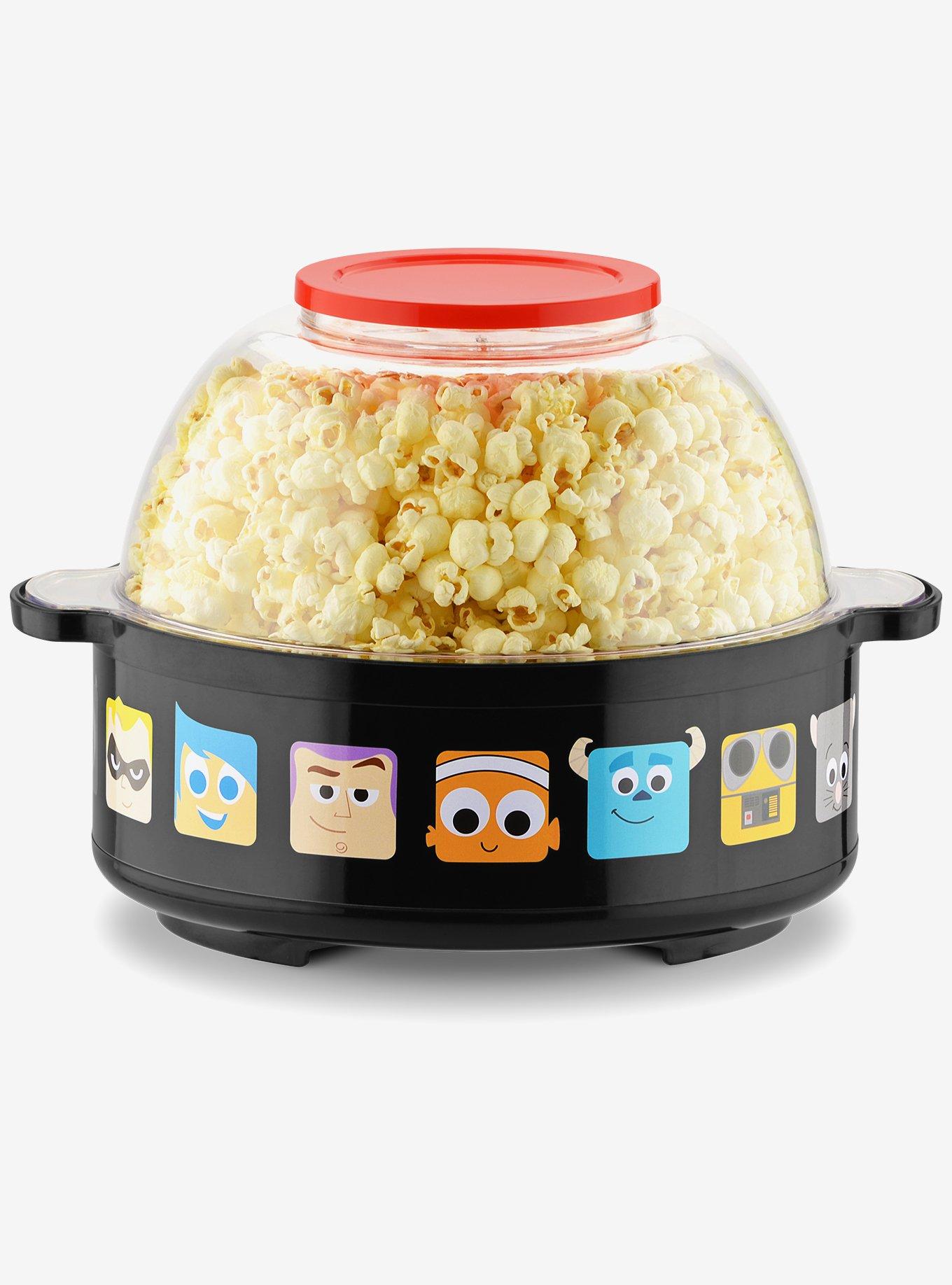 The Grinch Wearing Santa Hat Popcorn Maker Pops Kernels With Hot