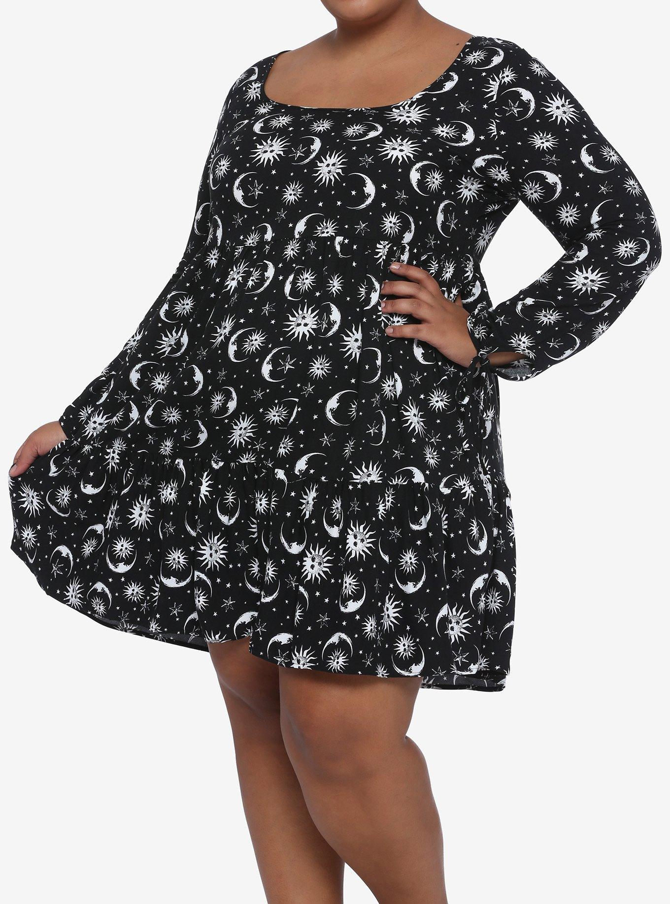 Black & White Celestial Long-Sleeve Dress Plus Size | Hot Topic
