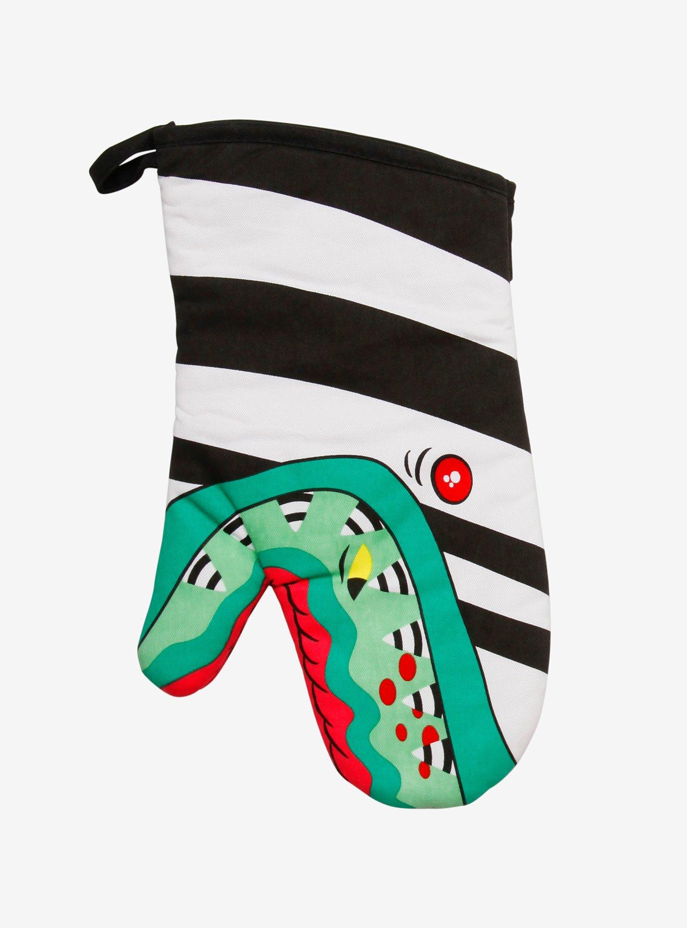 Beetlejuice Sandworm Oven Mitt, , hi-res