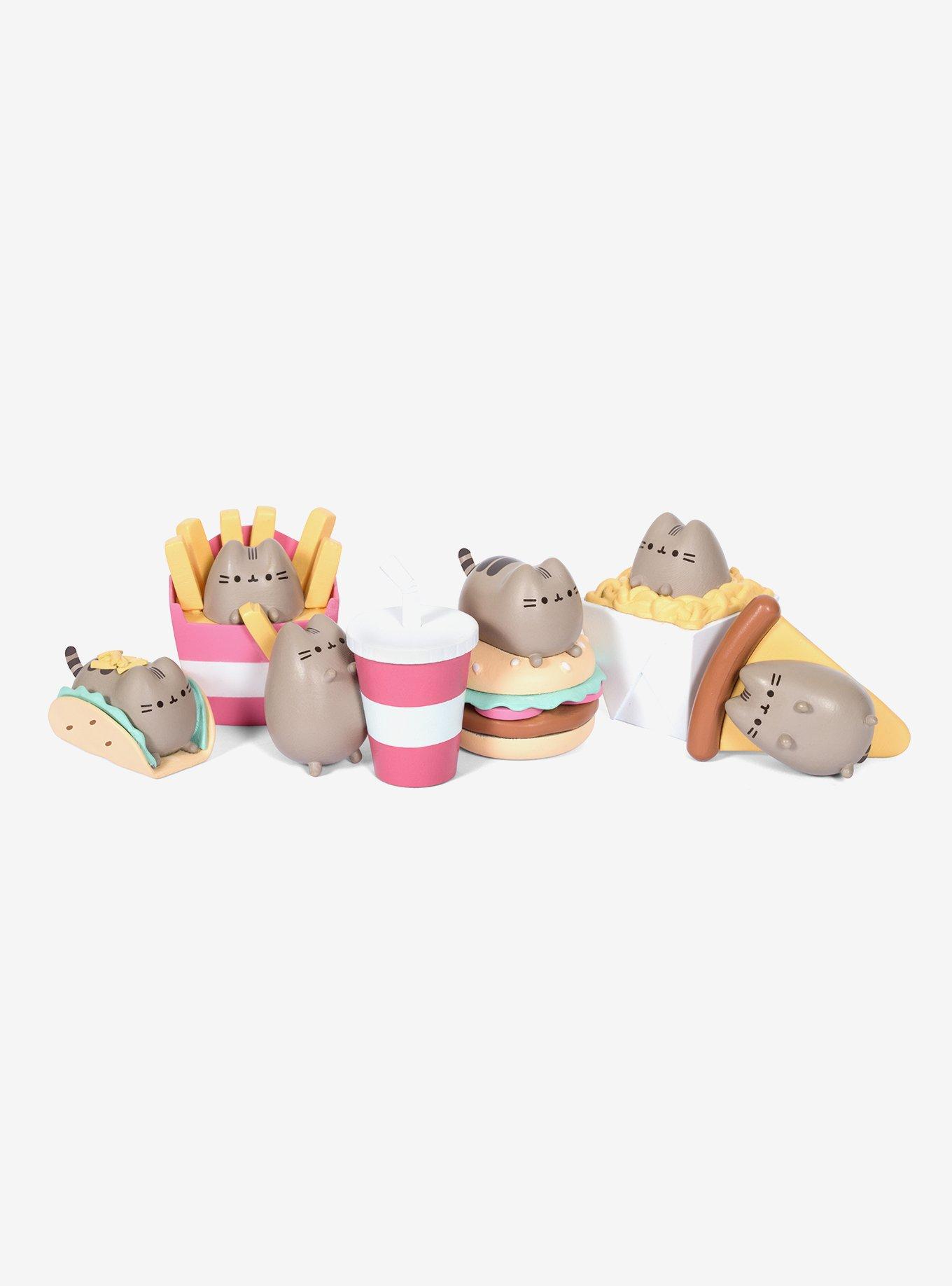 Pusheen vinyl on sale blind box