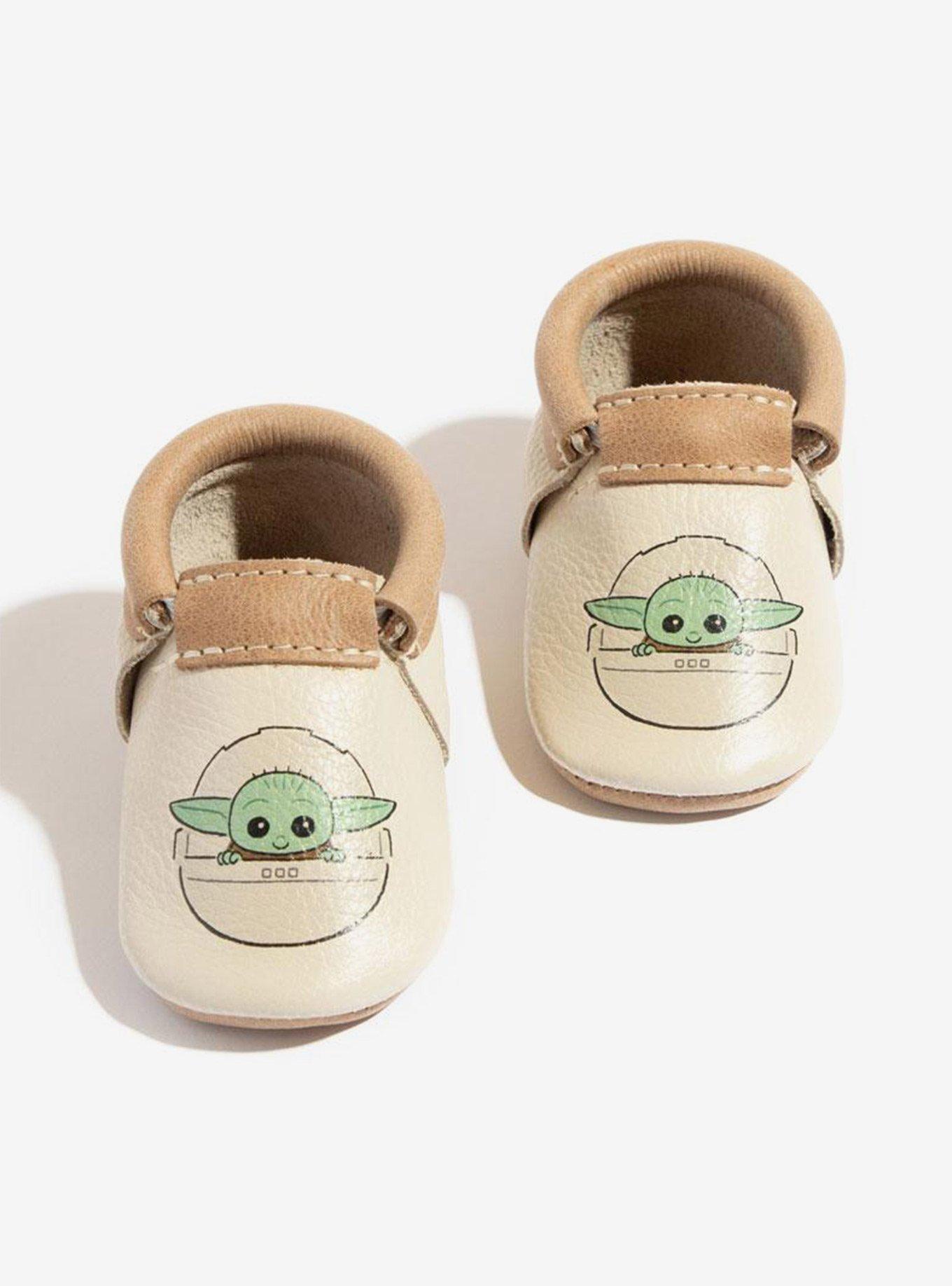 Star wars store baby moccasins