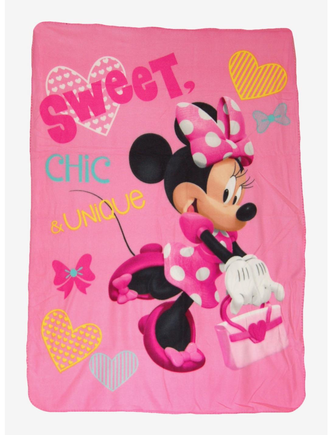 Disney Minnie Mouse Sweet And Chic Fleece, , hi-res