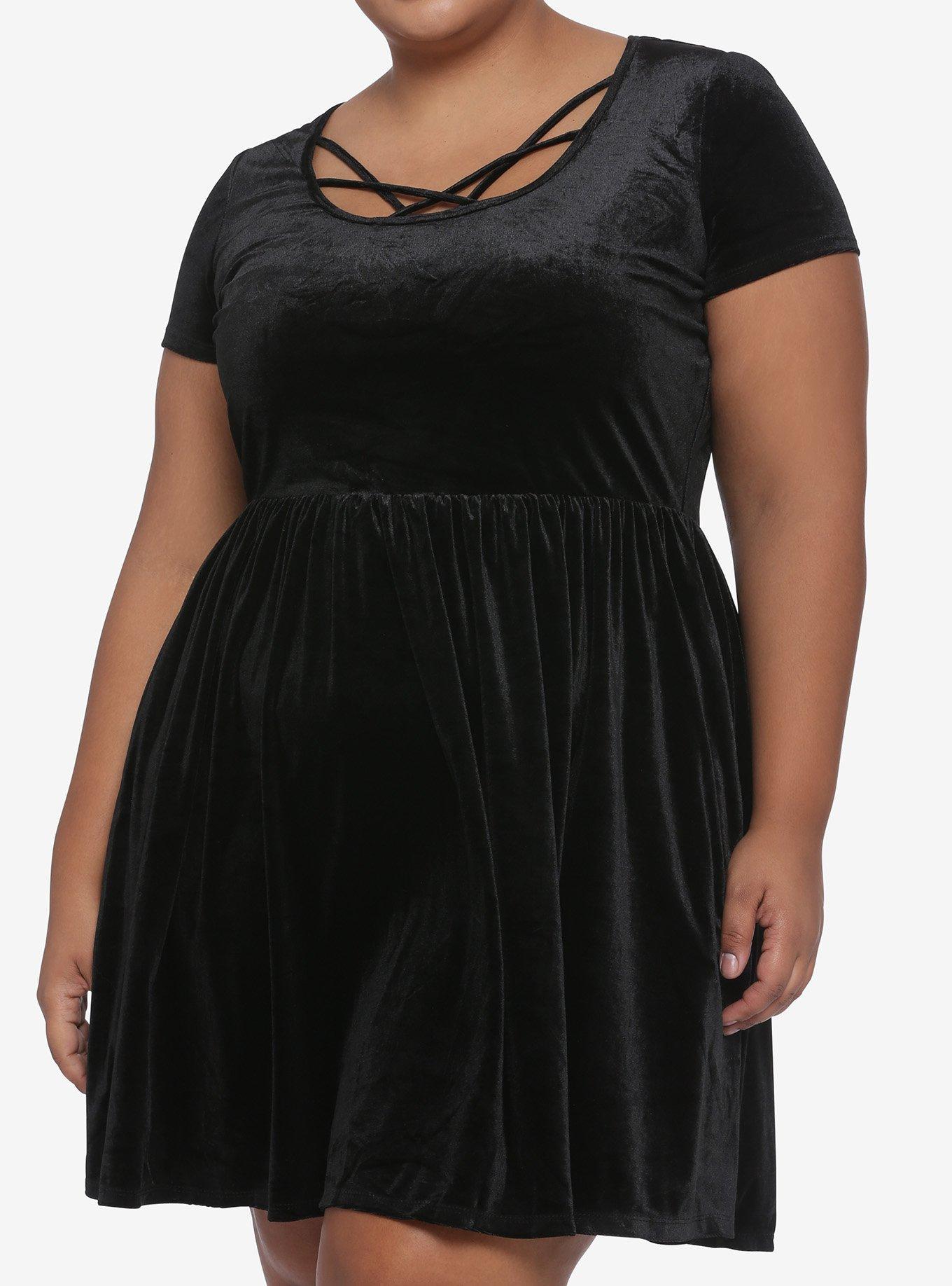 Black Velvet Strappy Skater Dress Plus Size, BLACK, hi-res