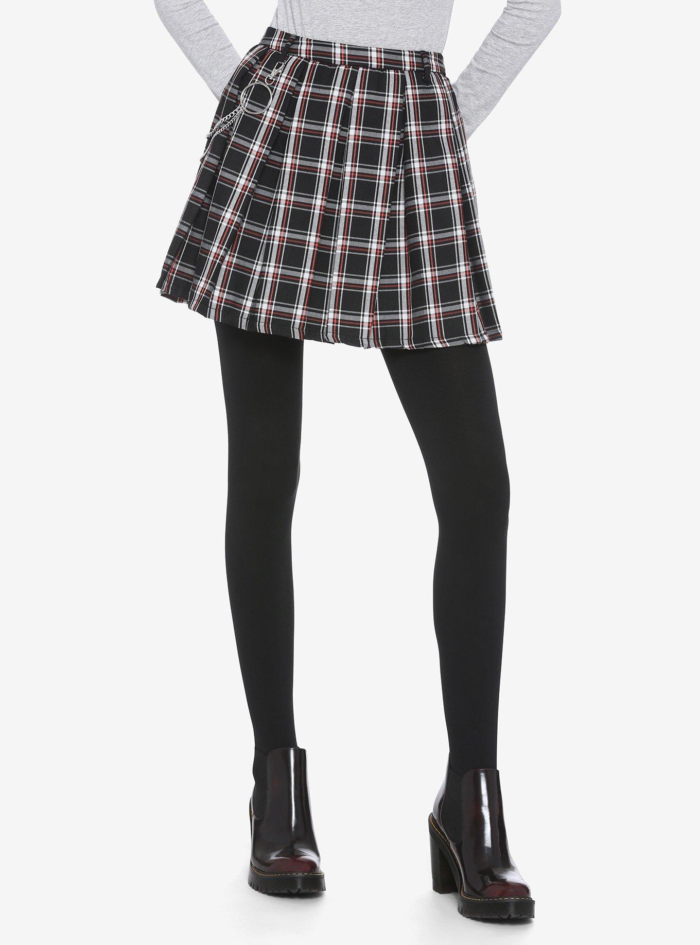 O-Ring Chain Plaid Pleated Skirt | Hot Topic