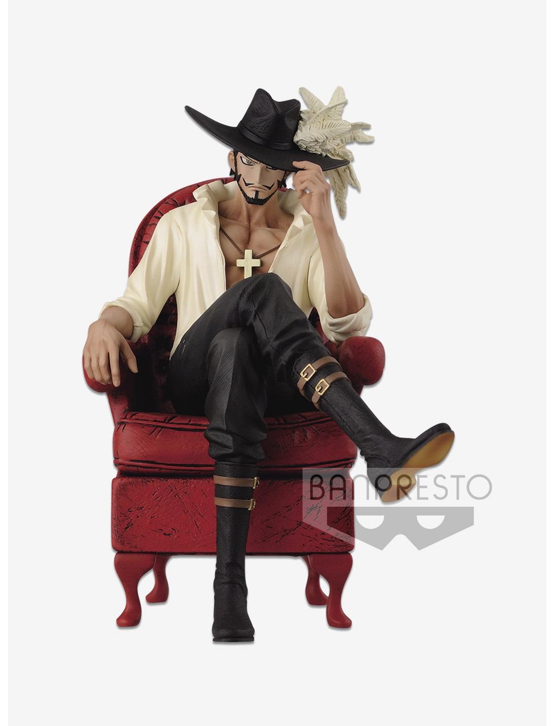 Banpresto One Piece Creator x Creator Dracule Mihawk Figure (Ver. A), , hi-res