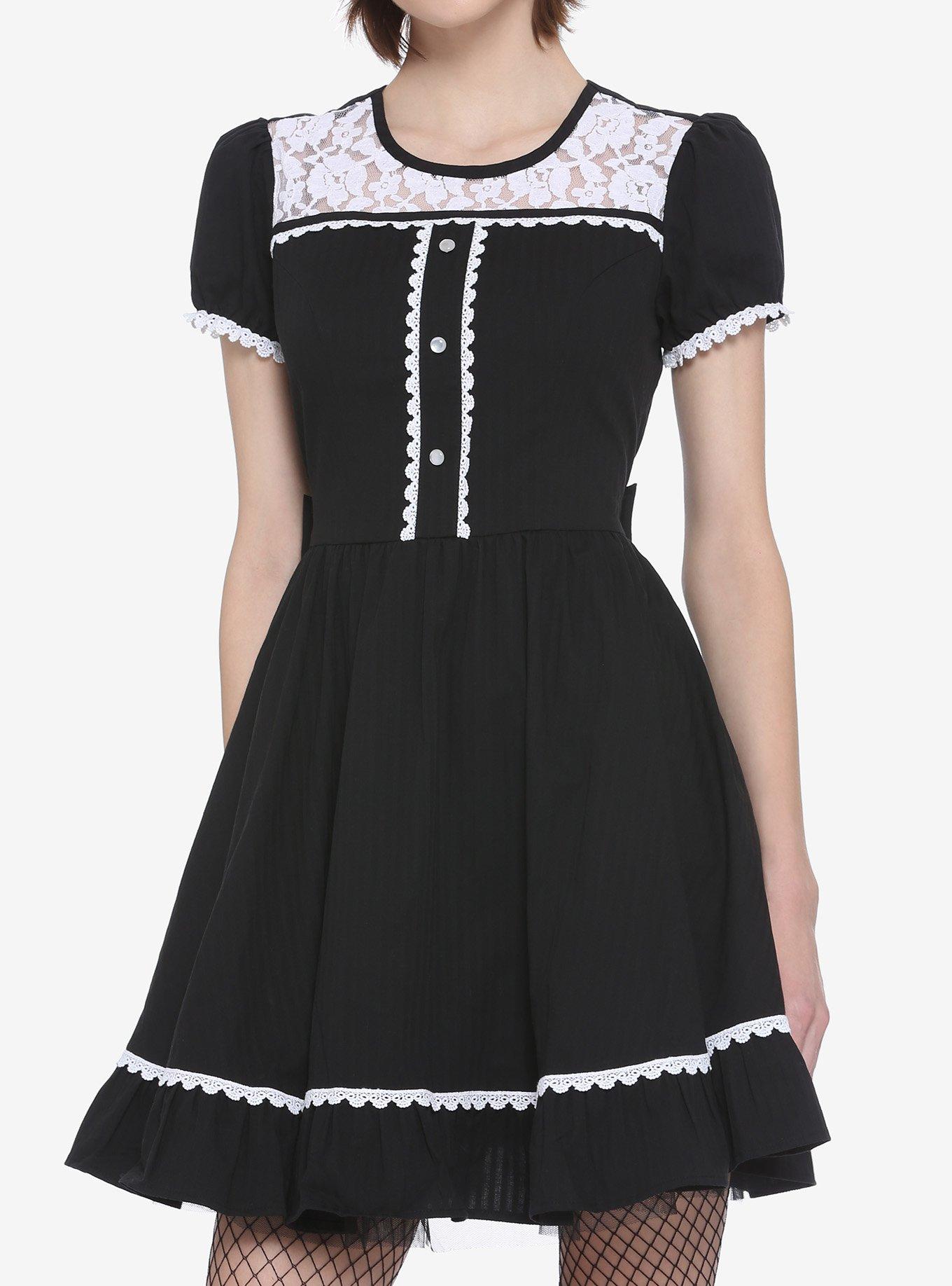 Hot topic black dress best sale white collar