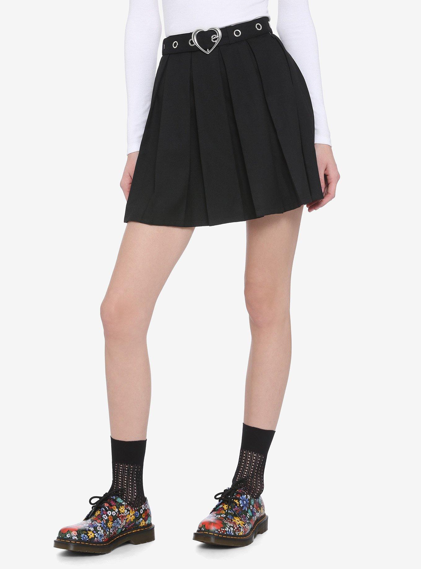 Black Pleated Skirt With Grommet Belt | Hot Topic