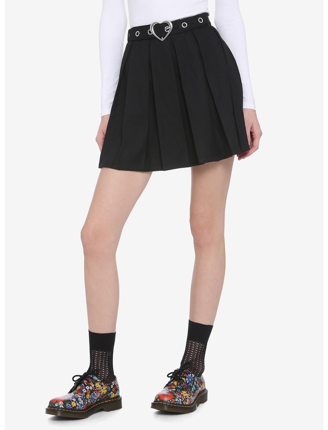Black Pleated Skirt With Grommet Belt, BLACK, hi-res