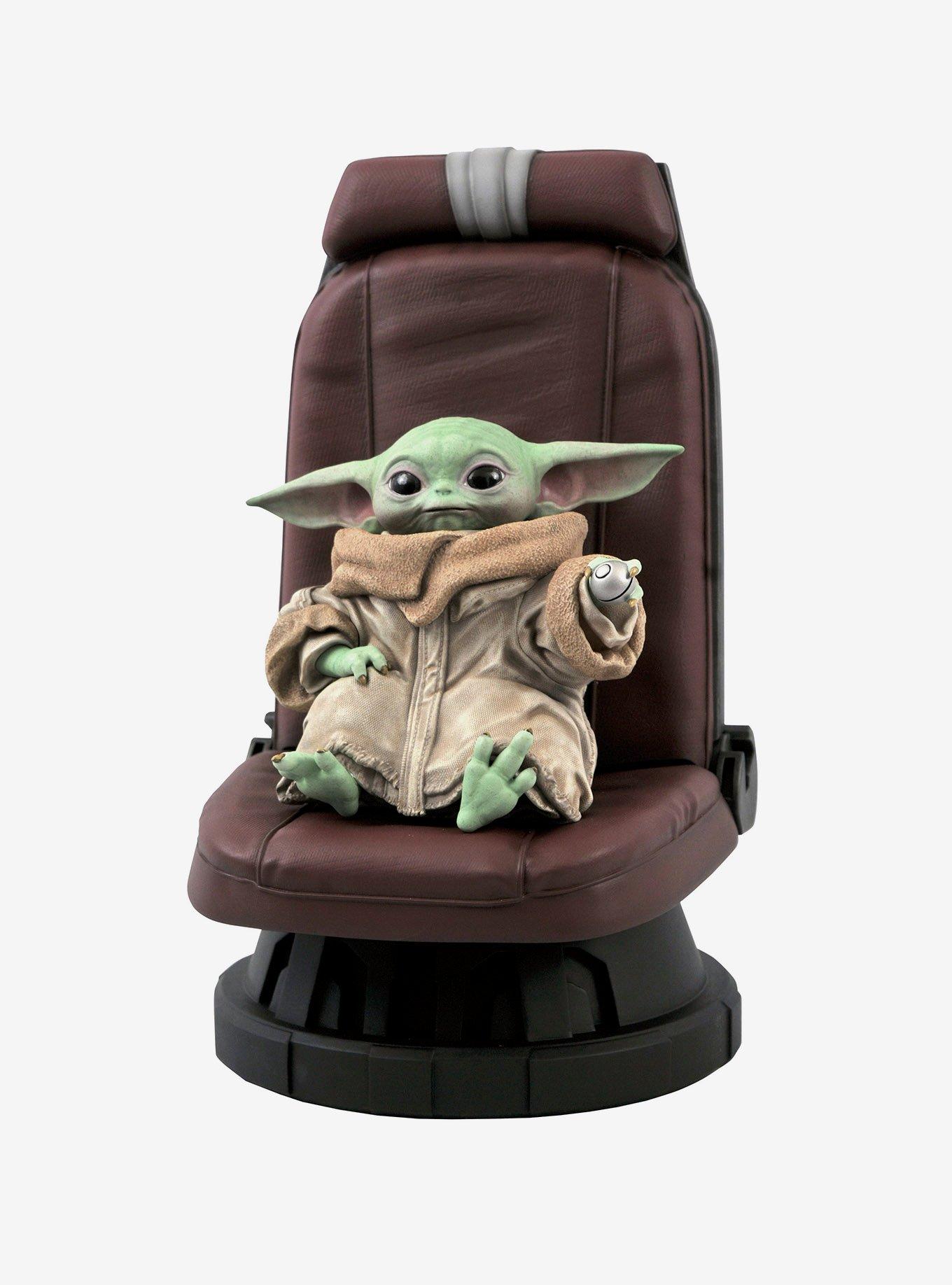 Diamond Select Toys Star Wars The Mandalorian The Child In Chair 1/2 Scale Statue, , hi-res
