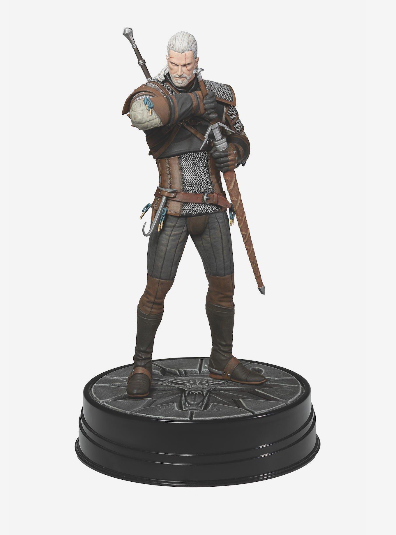 Dark Horse The Witcher 3: Wild Hunt Geralt Heart Of Stone Figure, , hi-res