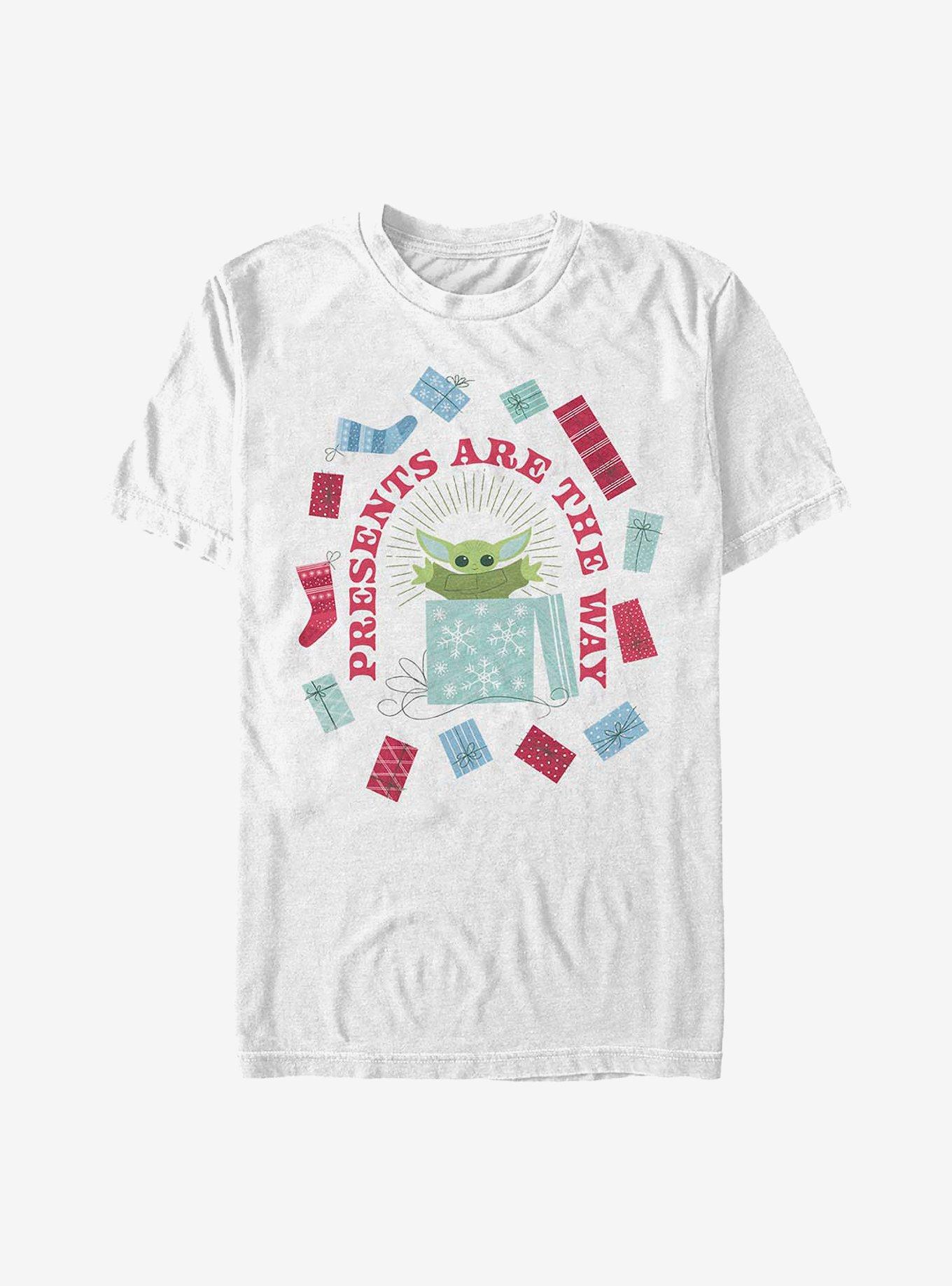 Star Wars The Mandalorian Vintage Holiday Floral The Child T-Shirt, , hi-res