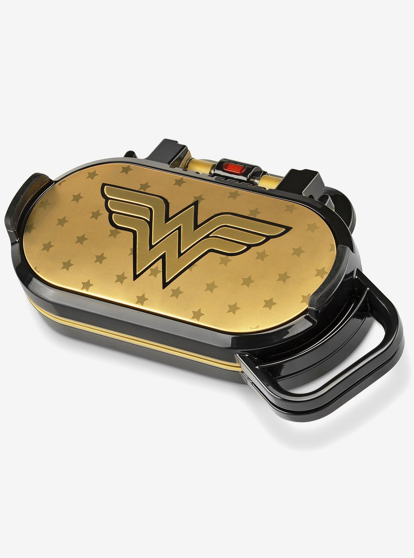 DC Comics Wonder Woman Pancake Maker, , hi-res