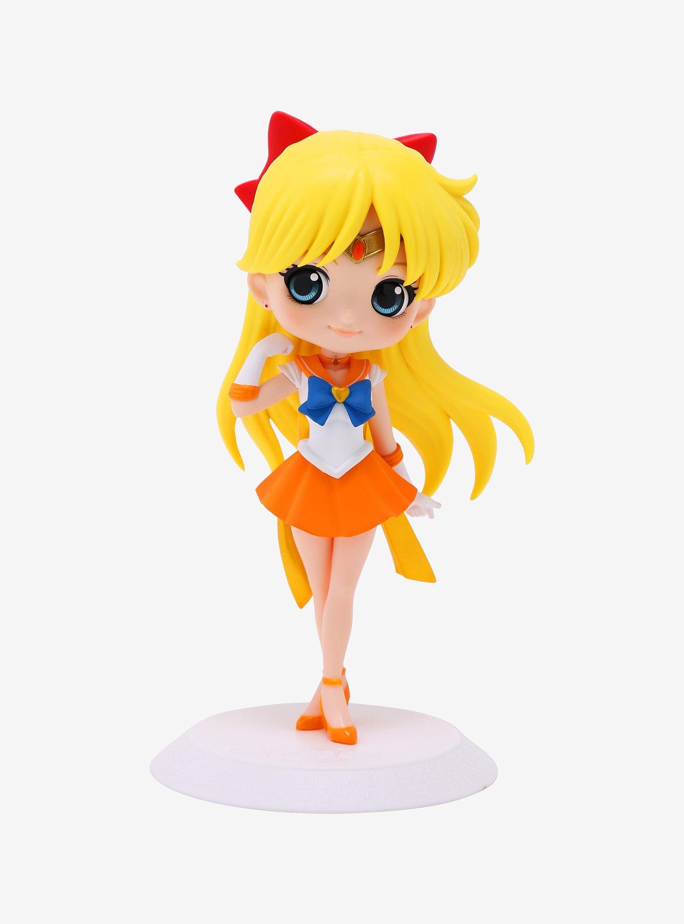 Banpresto Sailor Moon Eternal Q Posket Super Sailor Venus (Ver. A) Figure, , hi-res