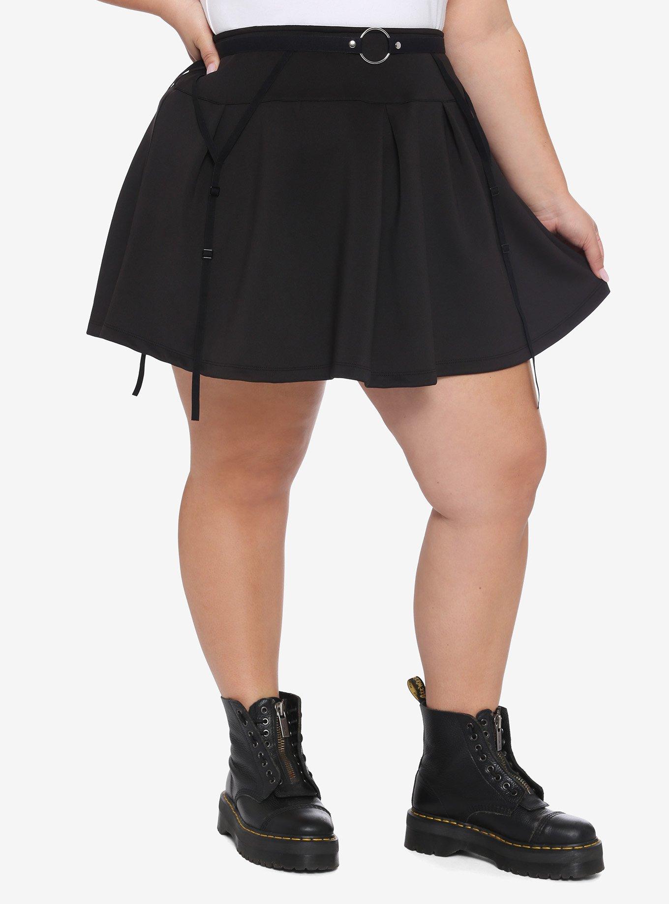 Black O-Ring Garter Belt Pleated Skater Skirt Plus Size, BLACK, hi-res