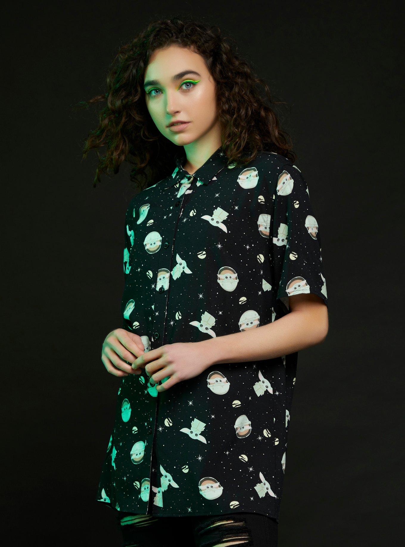 Her Universe Star Wars The Mandalorian The Child Woven Button-Up, MULTI, hi-res