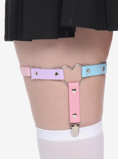 Pastel Color-Block Heart Ring Garter | Hot Topic