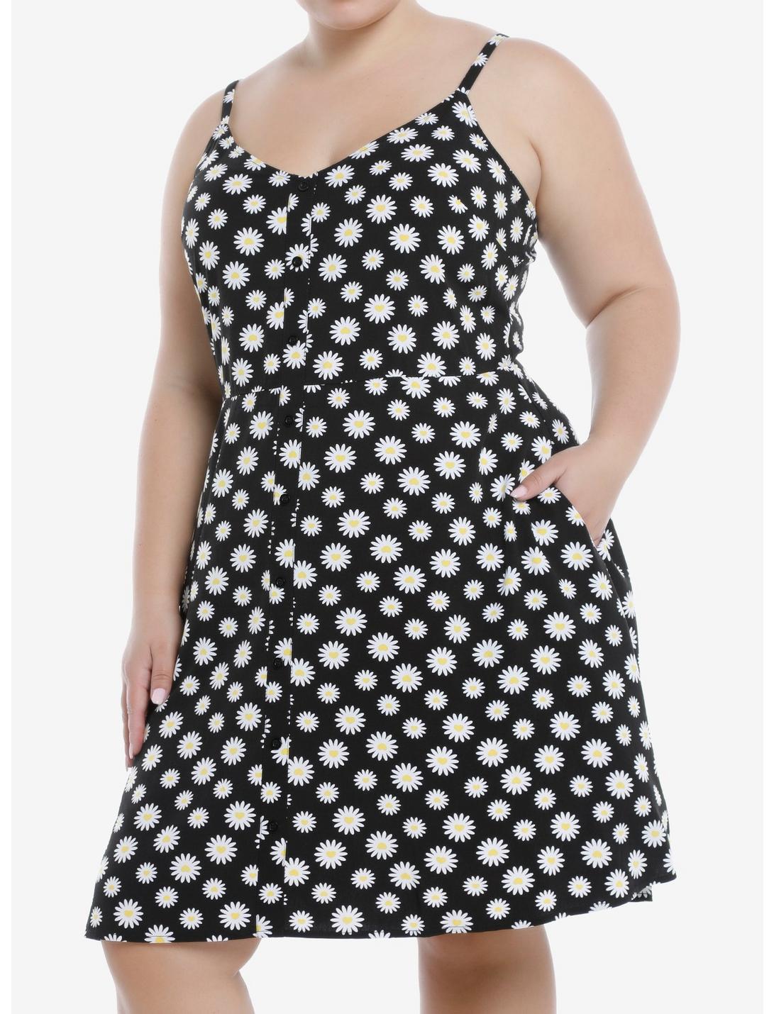 Heart Daisies Button-Front Dress Plus Size, BLACK, hi-res