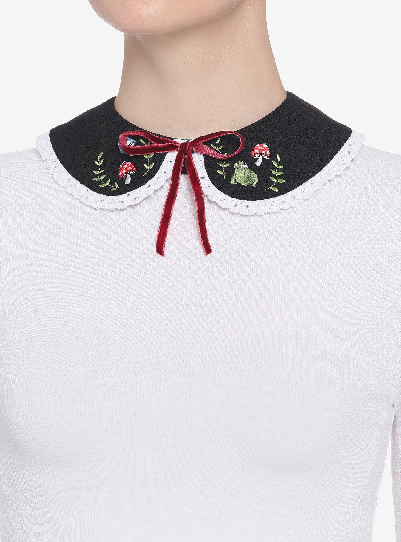 Frog Mushroom Lace Collar, , hi-res