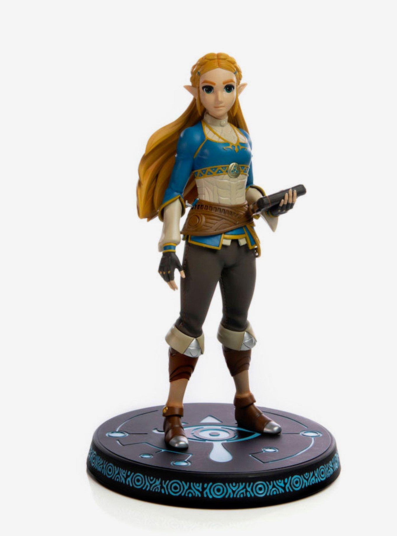 Dark Horse The Legend Of Zelda: Breath Of The Wild  Link Collectible Figure, , hi-res