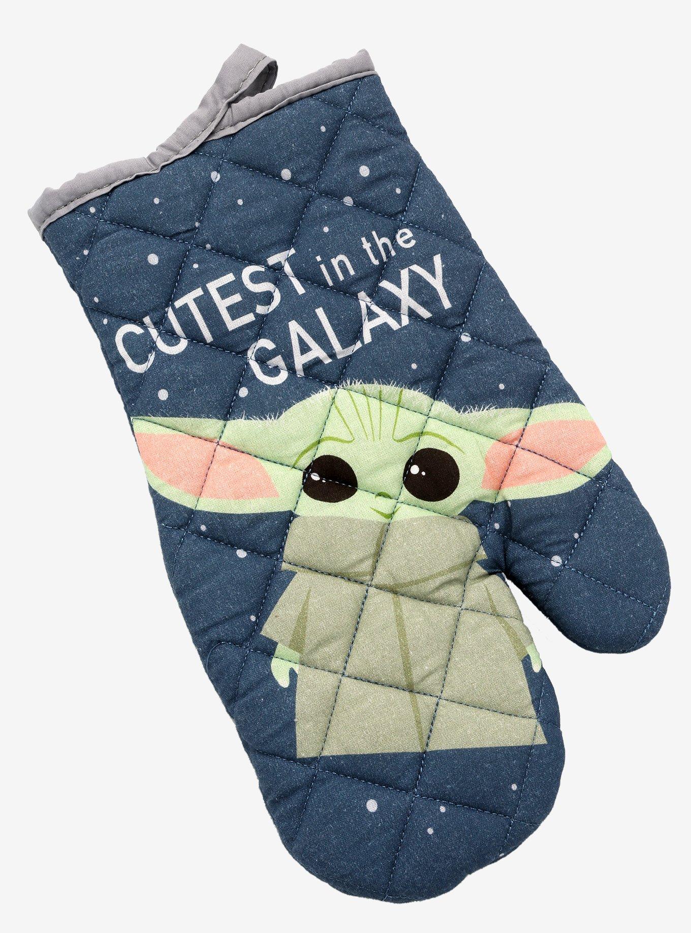 Star Wars oven mitts