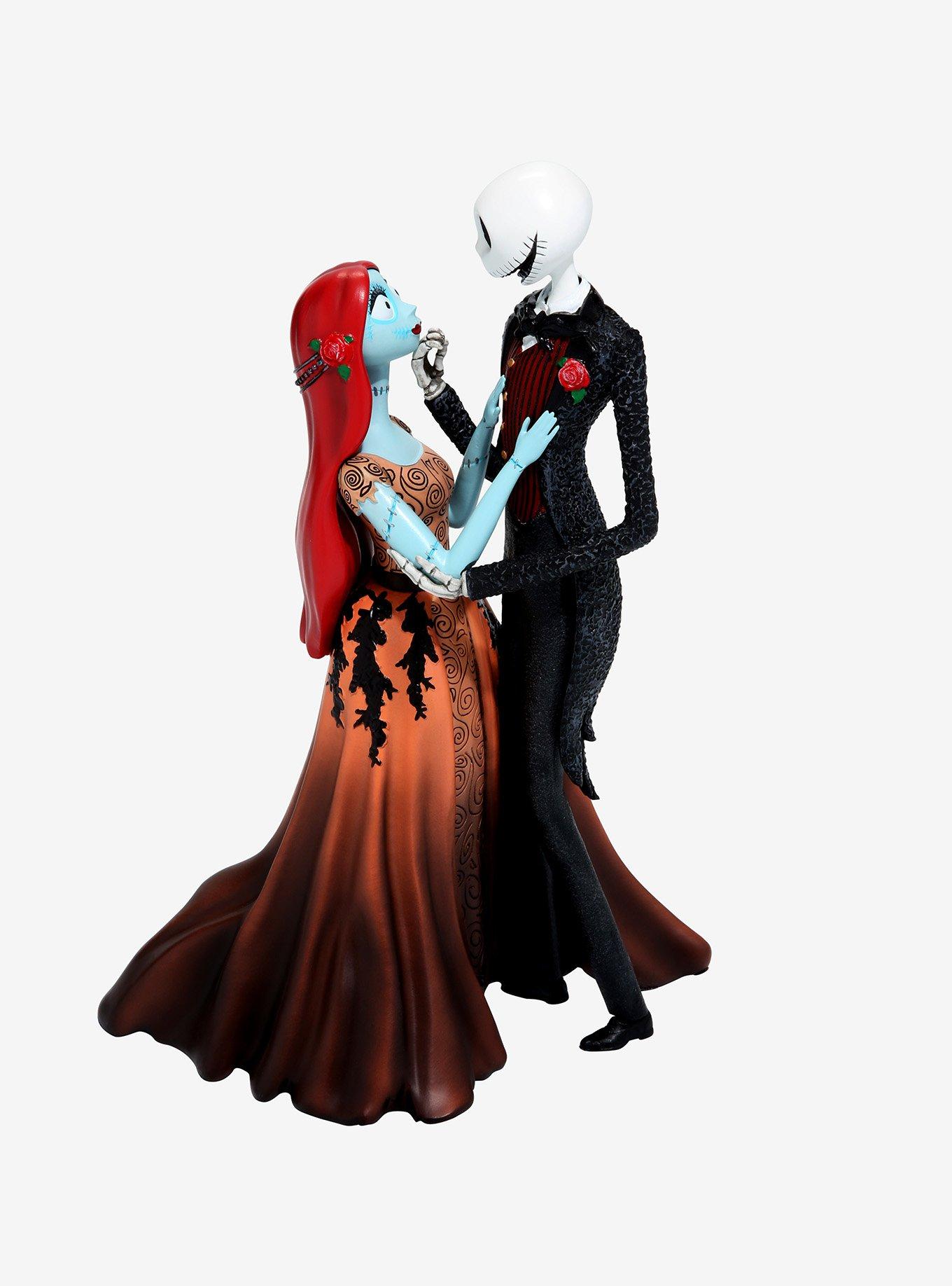 Disney The Nightmare Before Christmas Jack and Sally Couture Figure ...