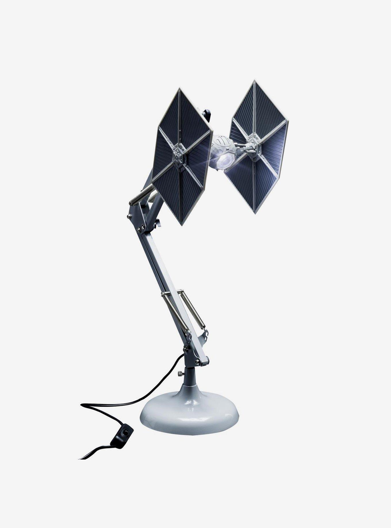 Lampe USB Chasseur Tie Fighter Star Wars Disney Paladone l.14cm x H.67cm x  P.17cm