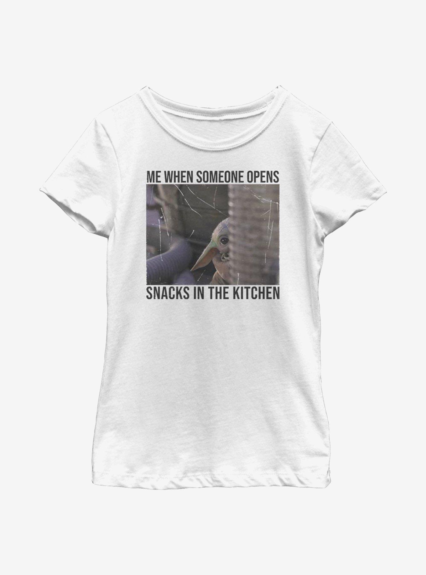 Star Wars The Mandalorian The Child Hears Snacks Youth Girls T-Shirt, , hi-res