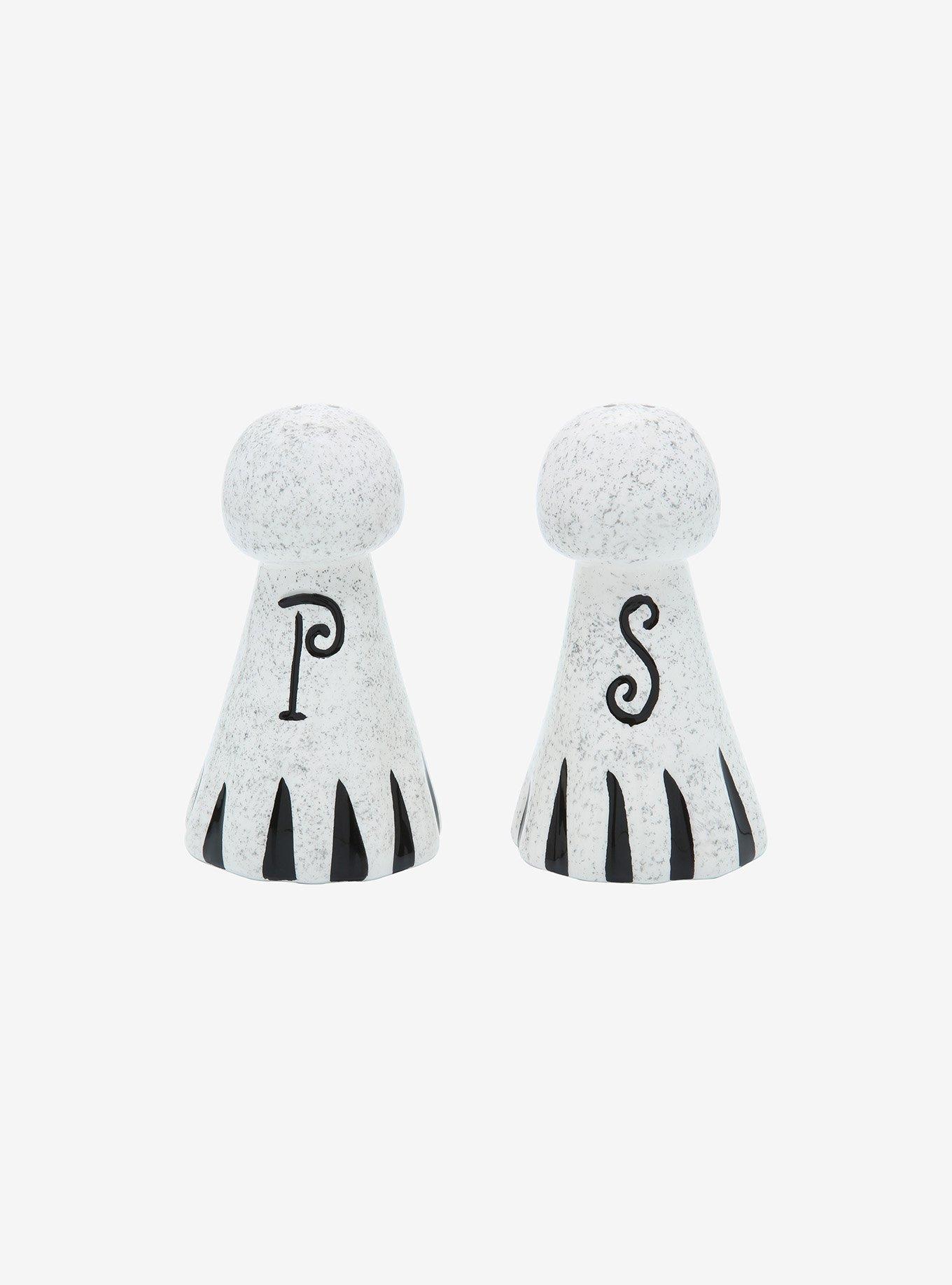 Star Wand Salt & Pepper Shakers, Hot Topic