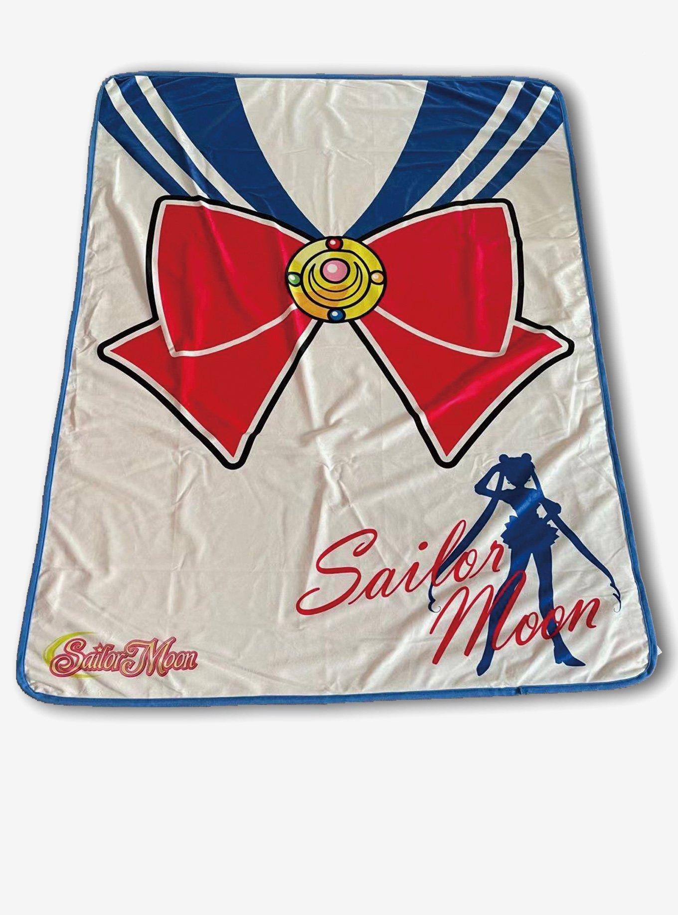 Sailor Moon Uniform Throw Blanket Hot Topic